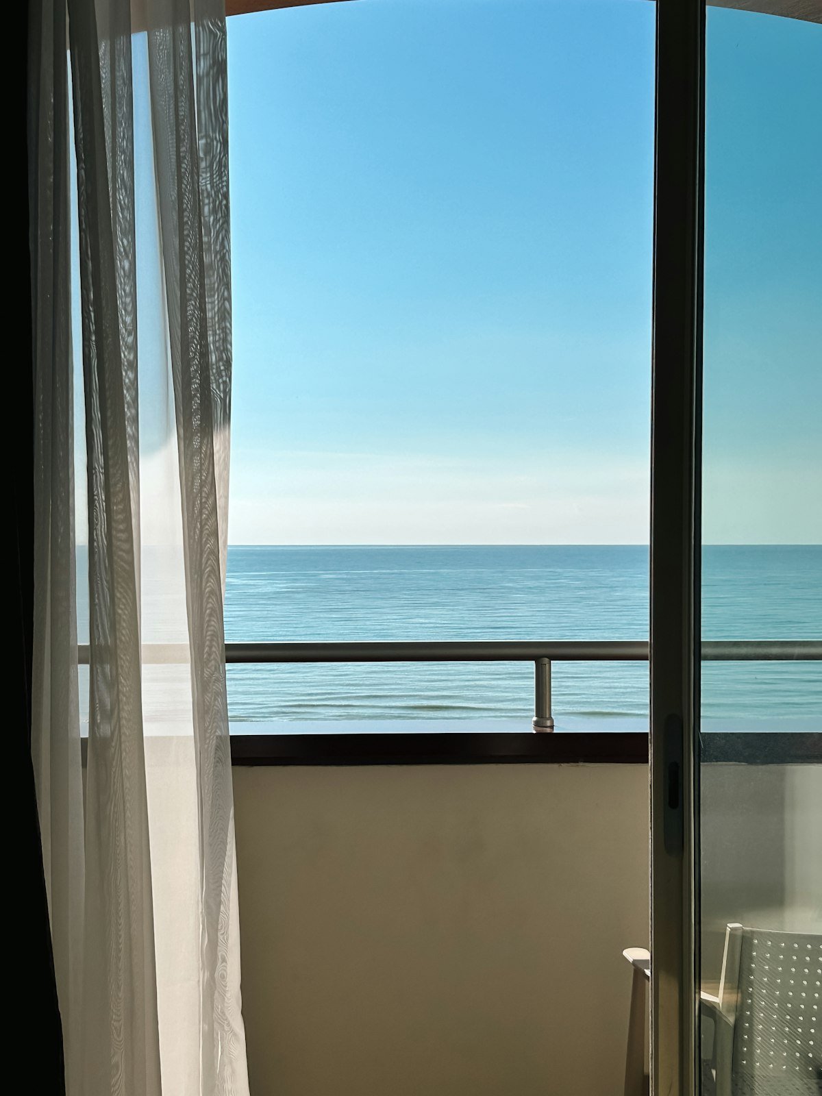Balcón con vistas al mar